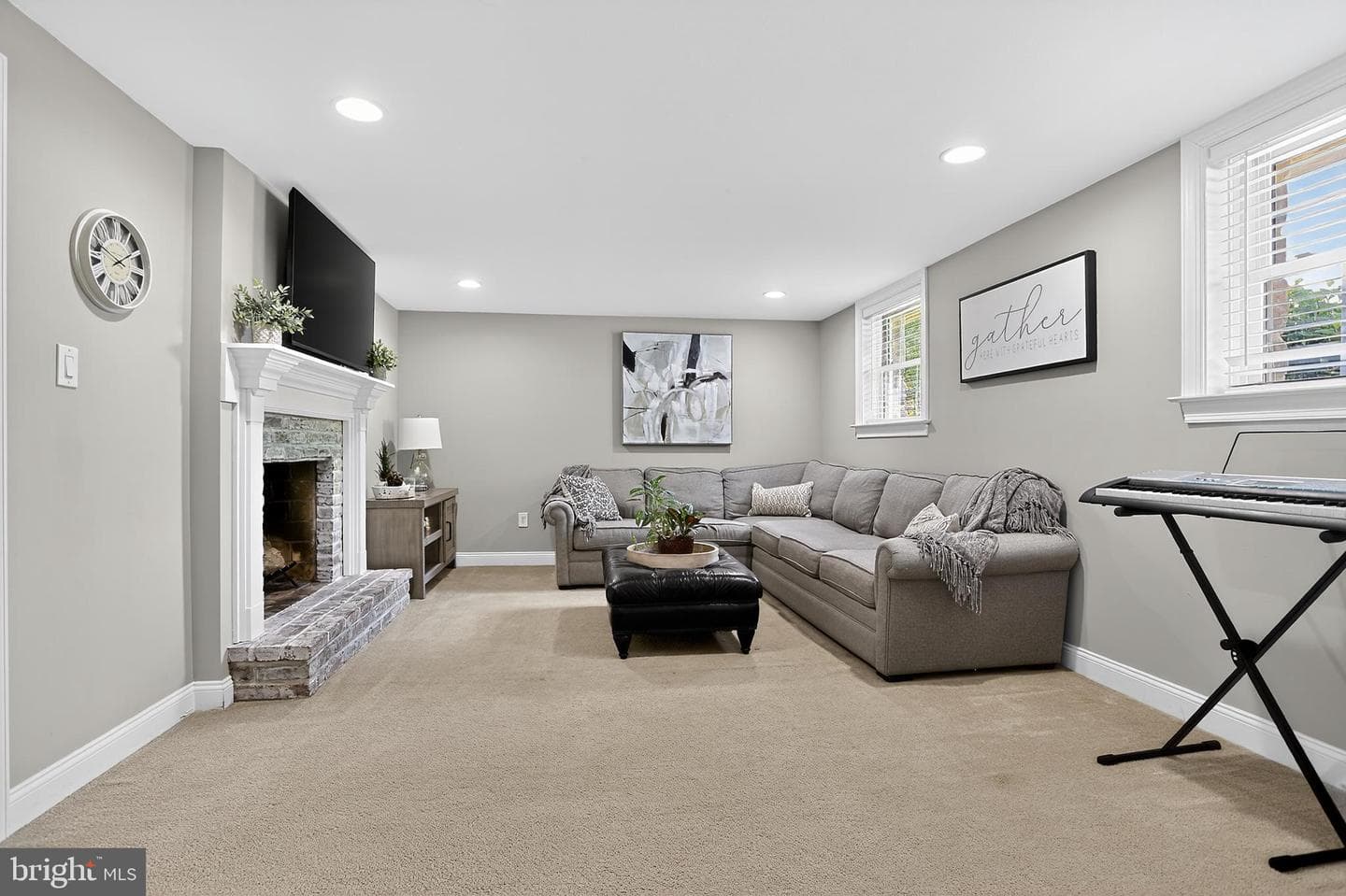 26 Carriage Drive photo 39