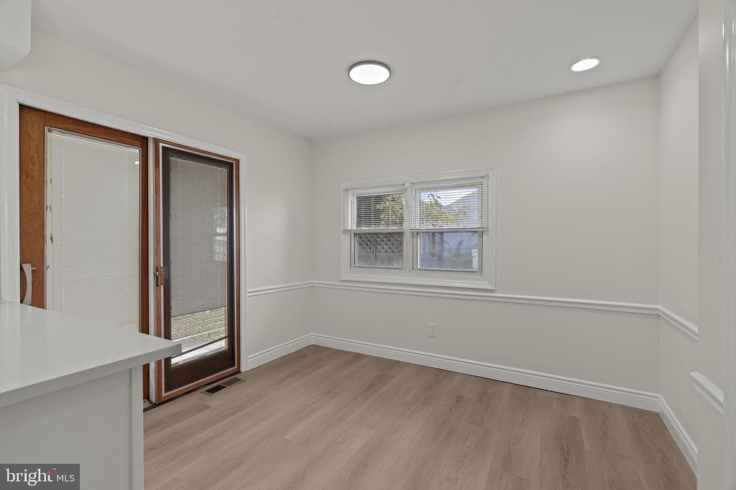 220 Glendale Road photo 25