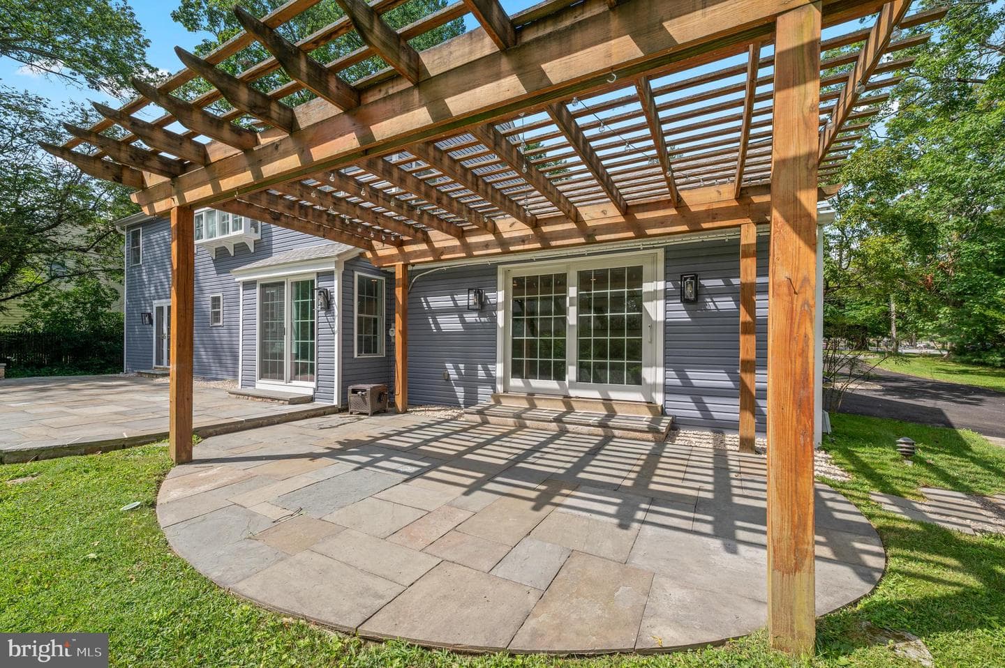 813 Malin Road photo 13