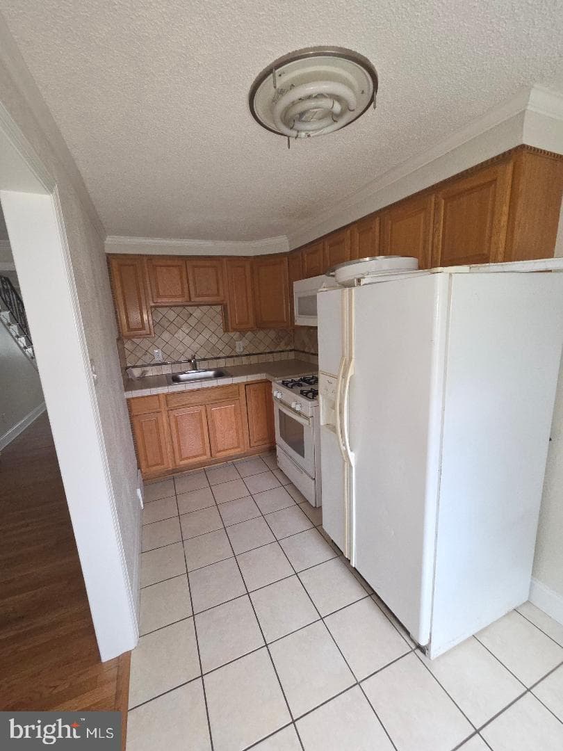 5249 Westpark Lane photo 3