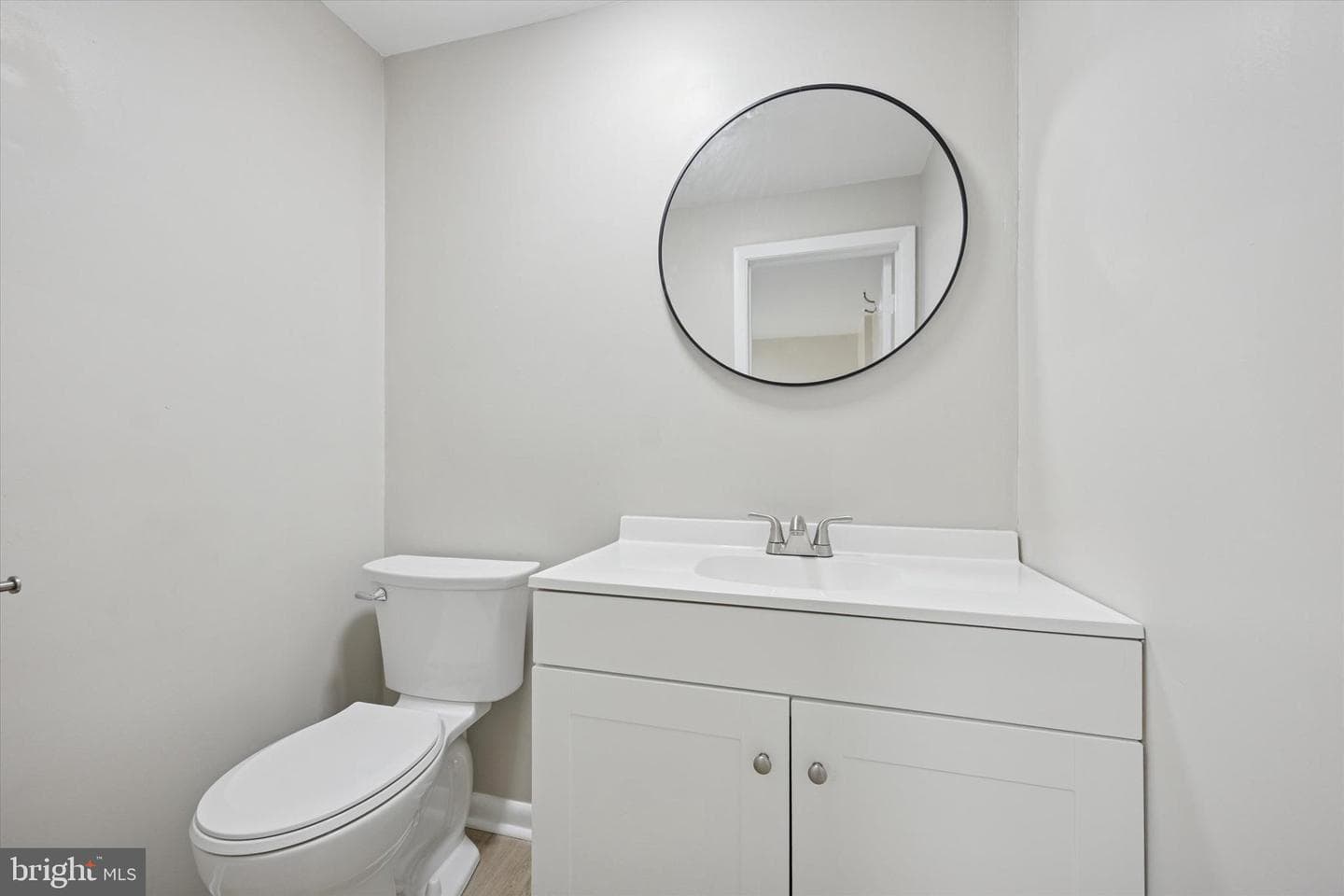 164 Wayne Avenue photo 9