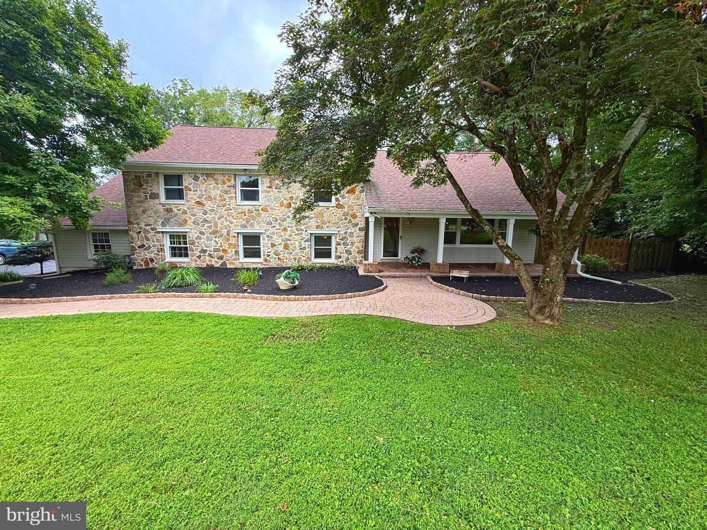 76 Dogwood Lane photo 2