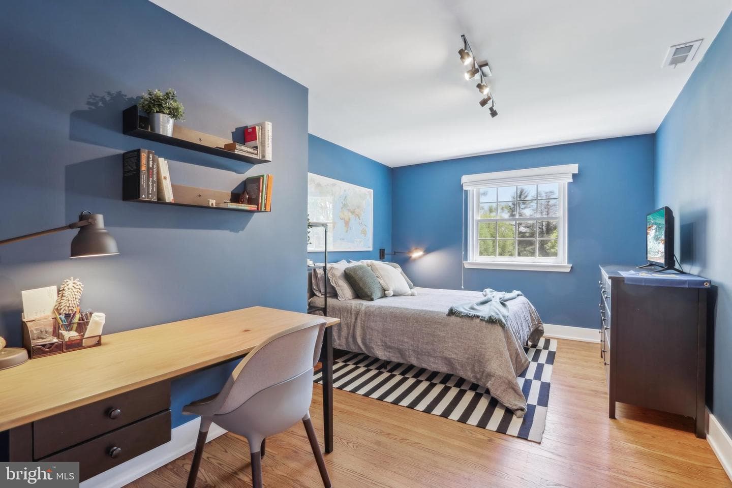 414 Barclay Road photo 52