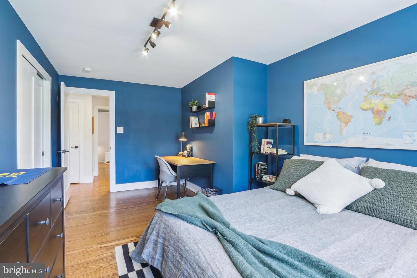 414 Barclay Road photo 53