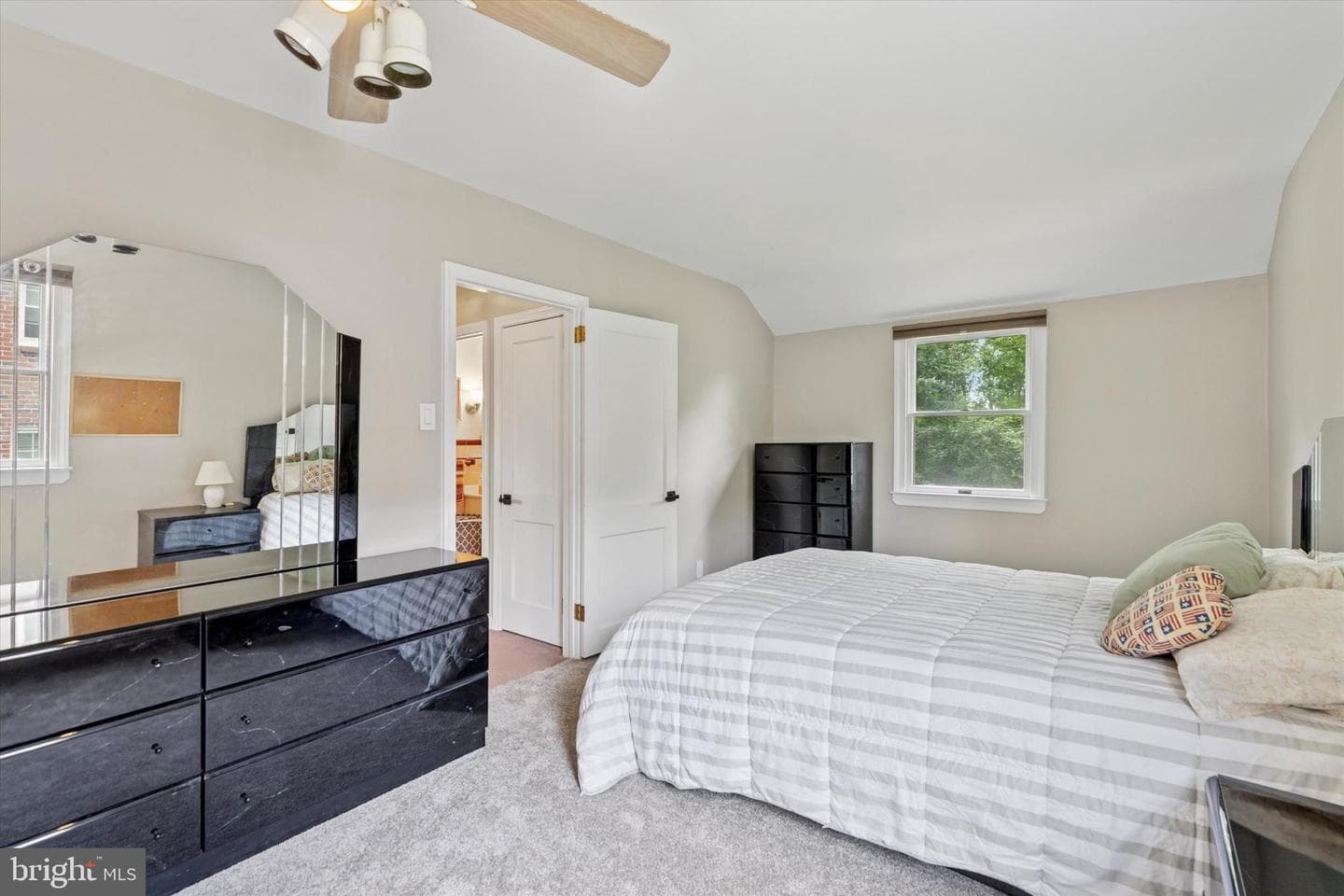 1705 Green Valley Road photo 17