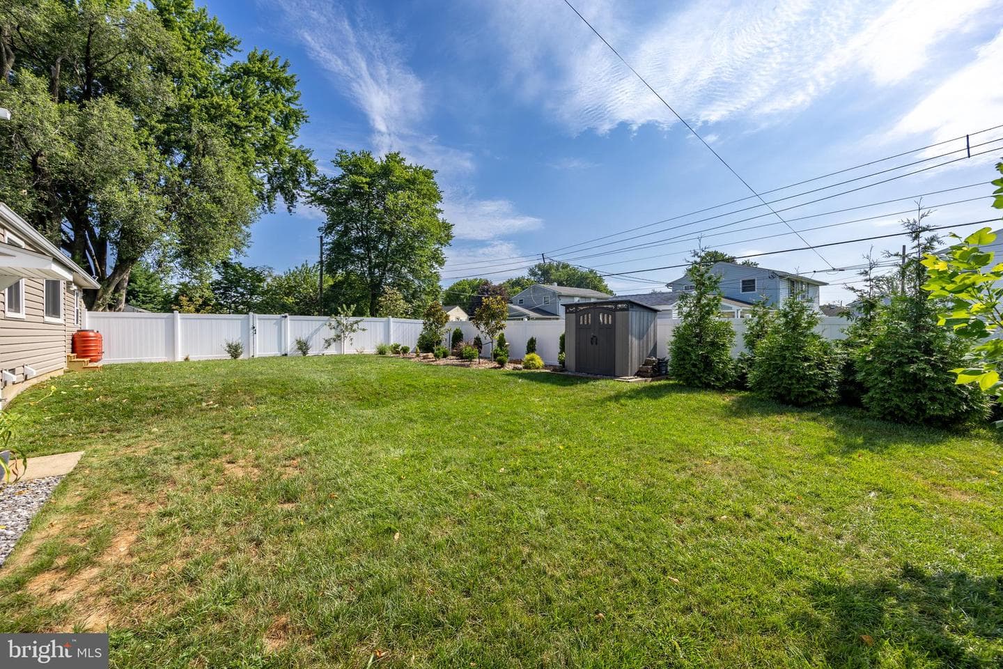 303 Trimble Boulevard photo 32