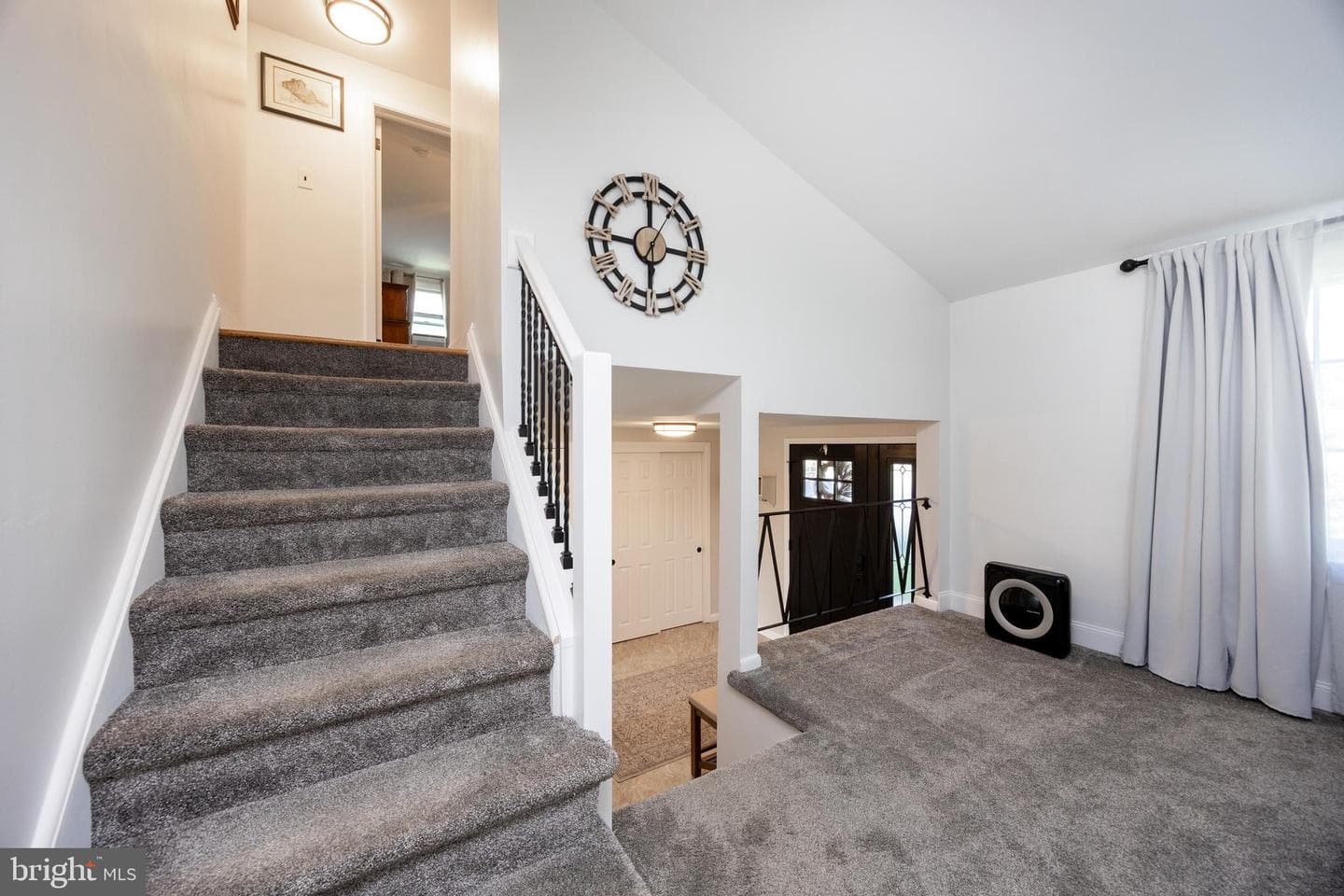 303 Trimble Boulevard photo 9