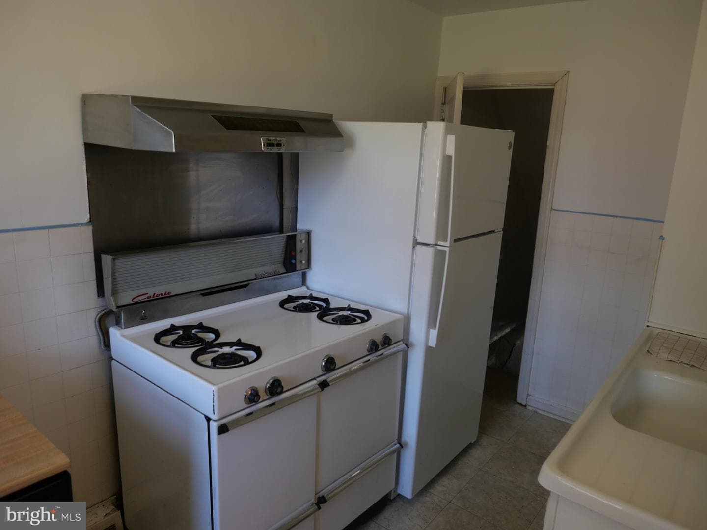 3841 Berkley Avenue photo 7