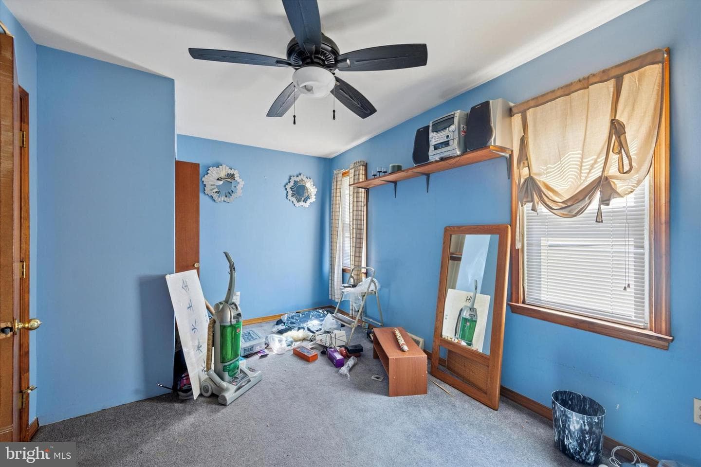 237 Randall Street photo 15