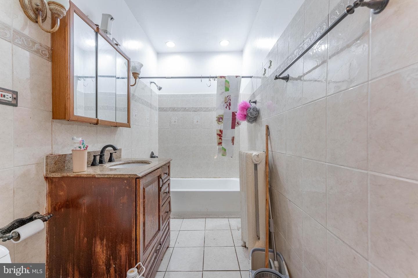 36 E Washington Avenue photo 13