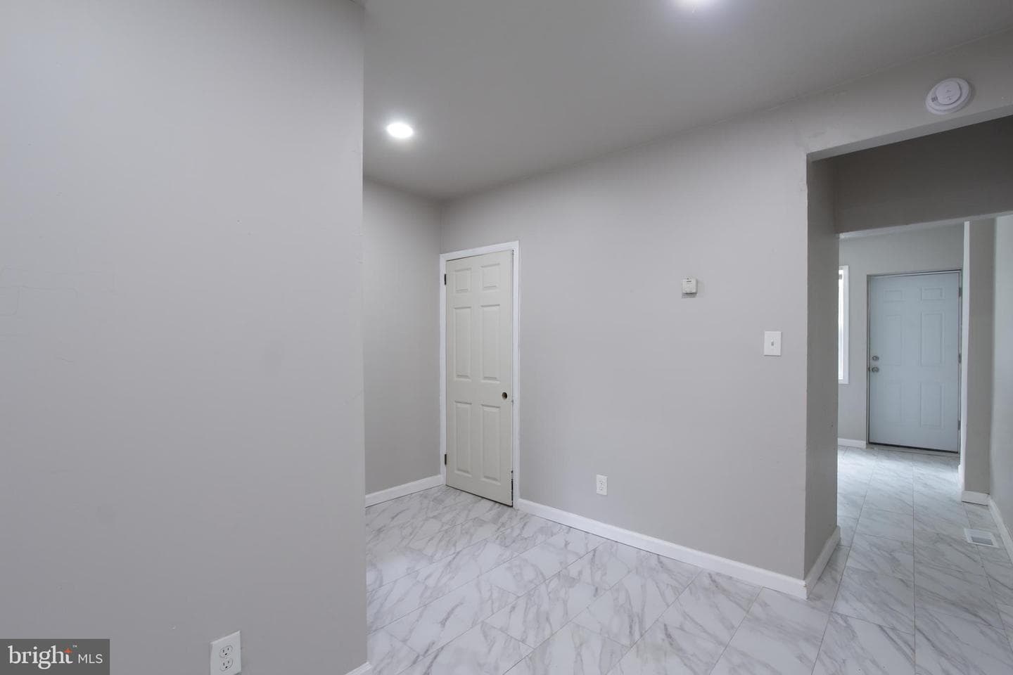 803 W Mary Street photo 8