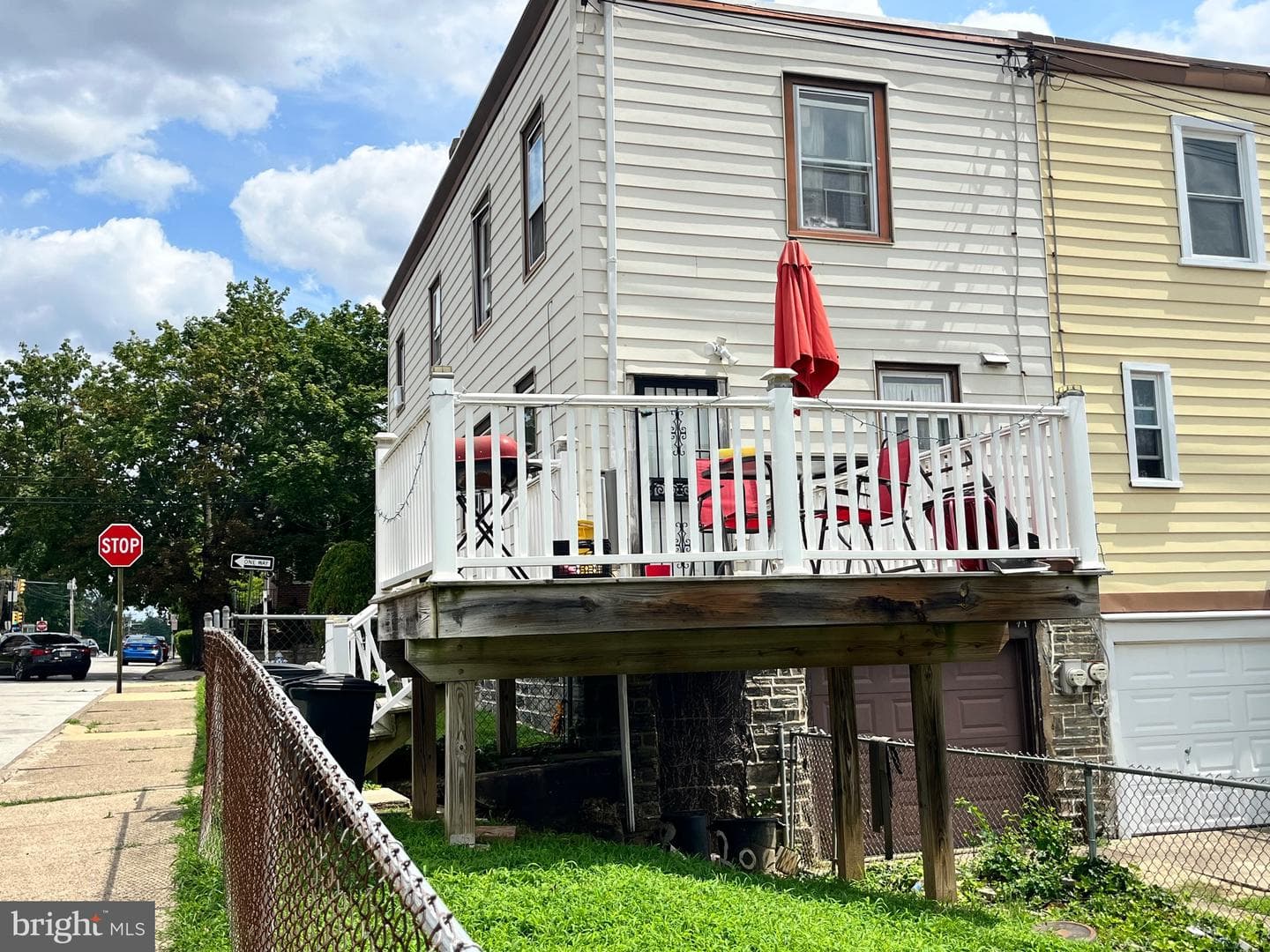 800 Bullock Avenue photo 3