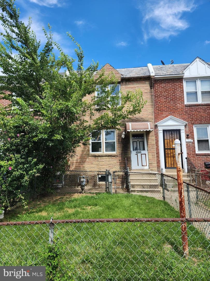 1241 Edgehill Road photo 6