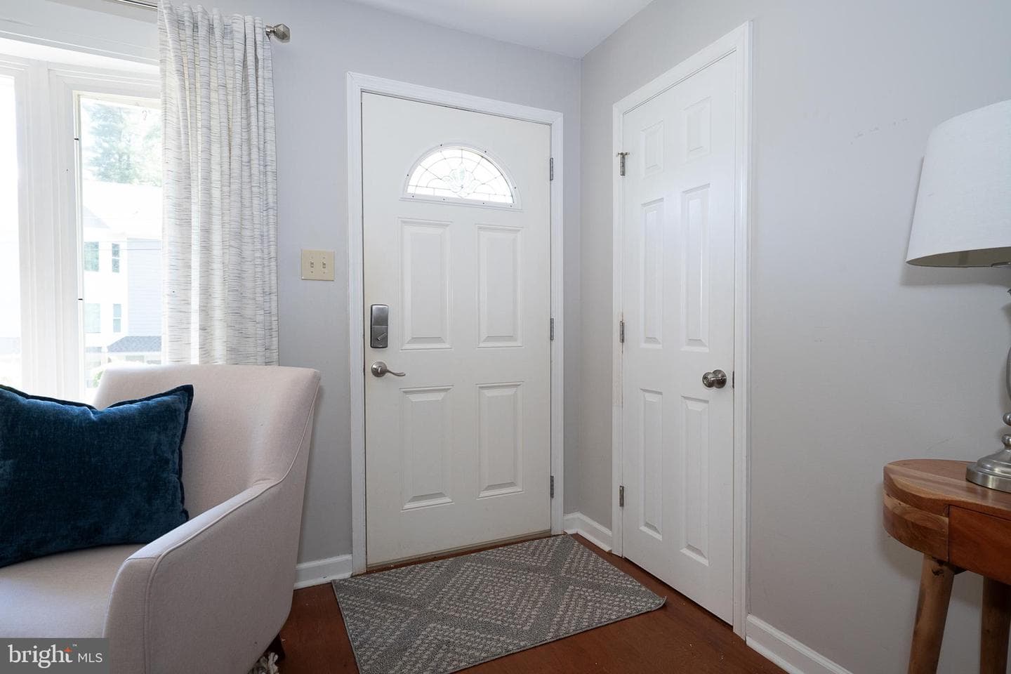 32 Pine Street photo 3