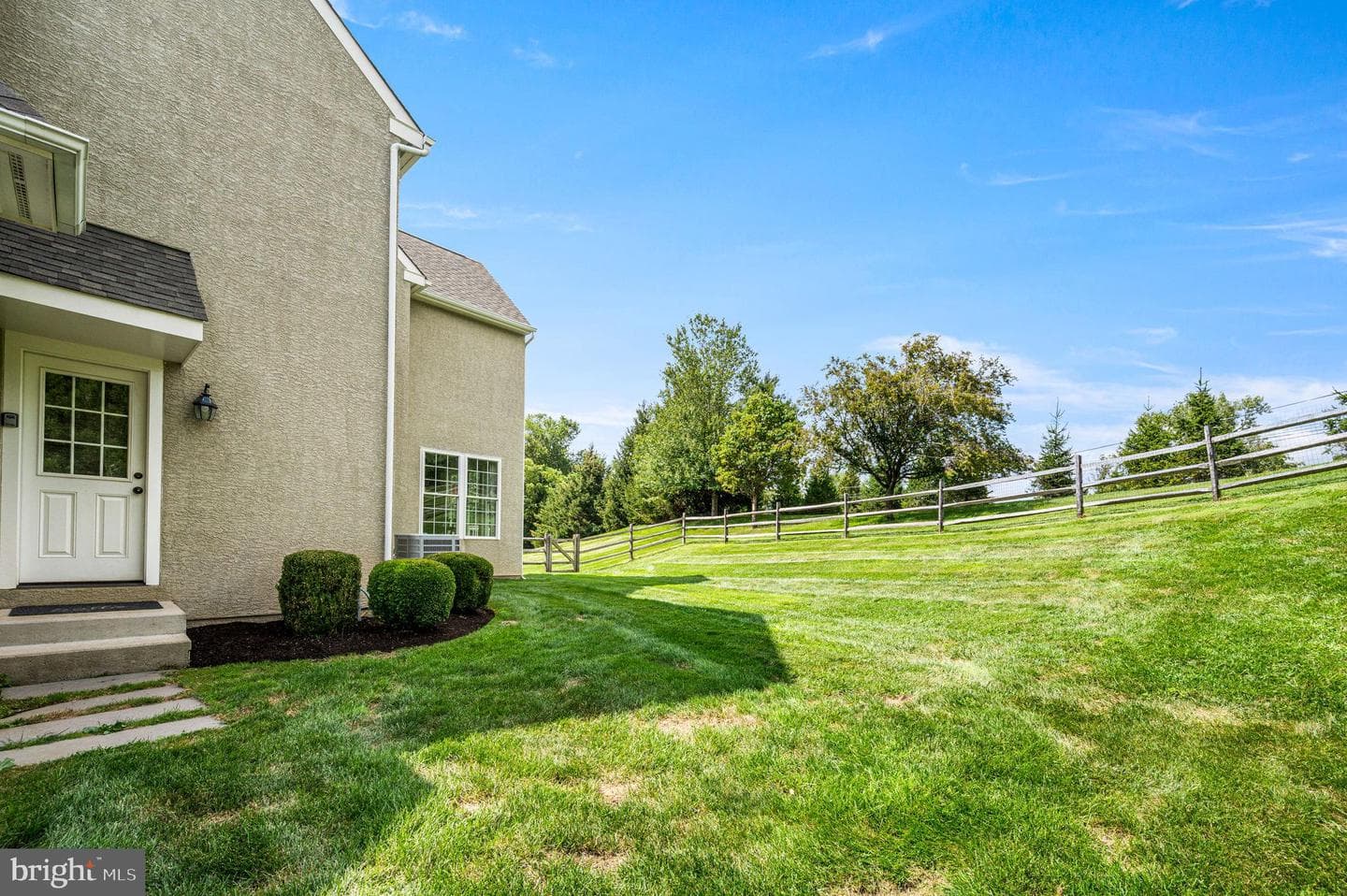 10 Hadley Lane photo 61