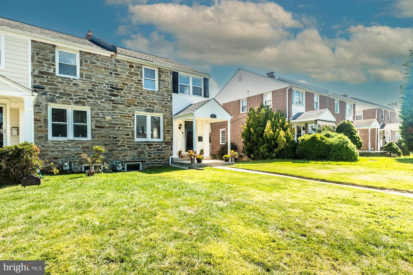 1037 Cobbs Street photo 3