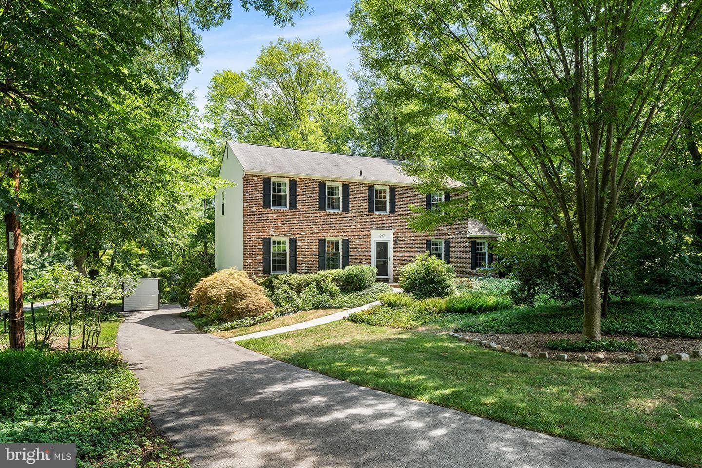 937 Hunt Road photo 1