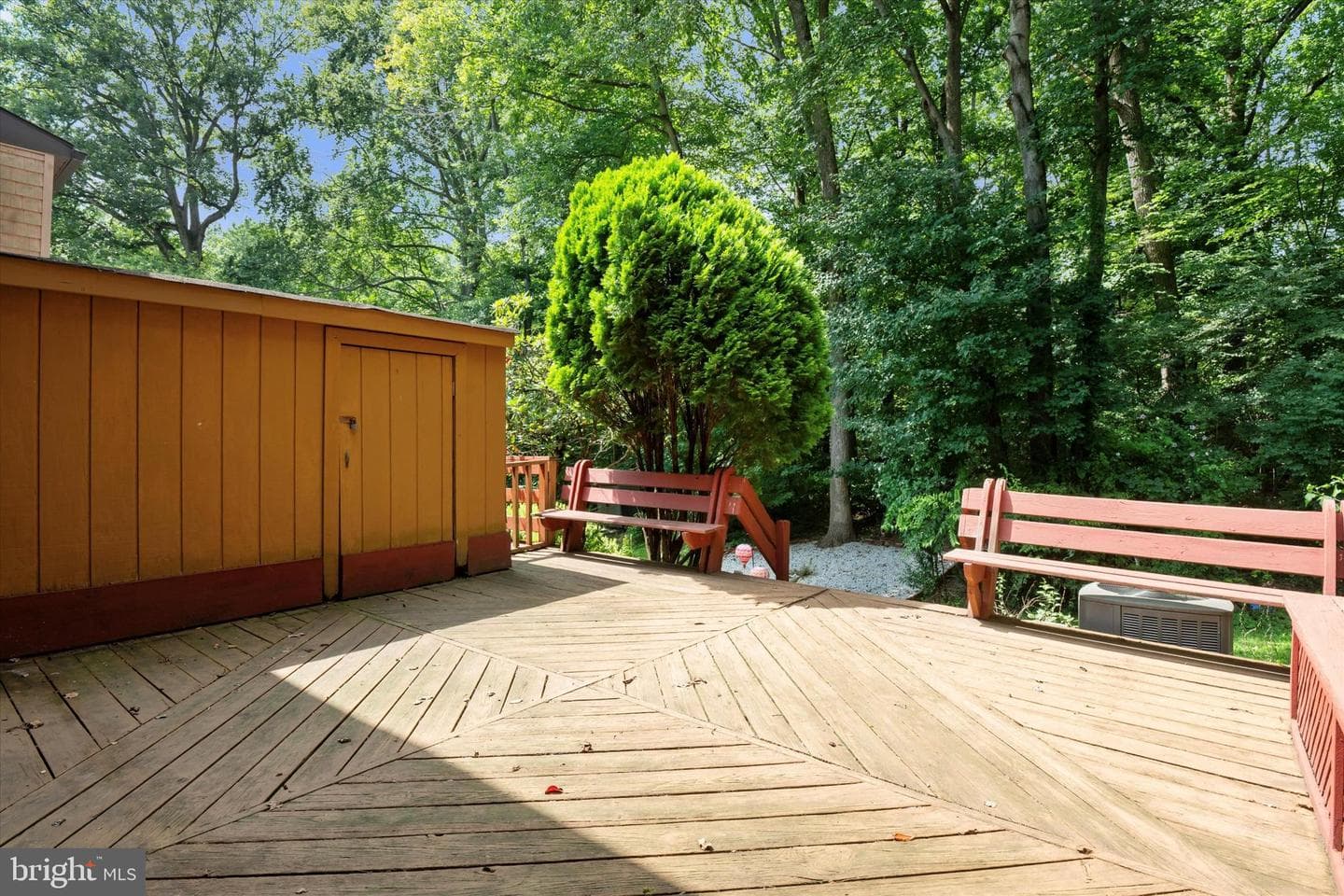 48 Bishop Drive photo 23