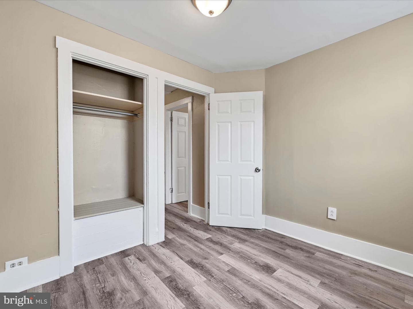 1105 Terrill St photo 21