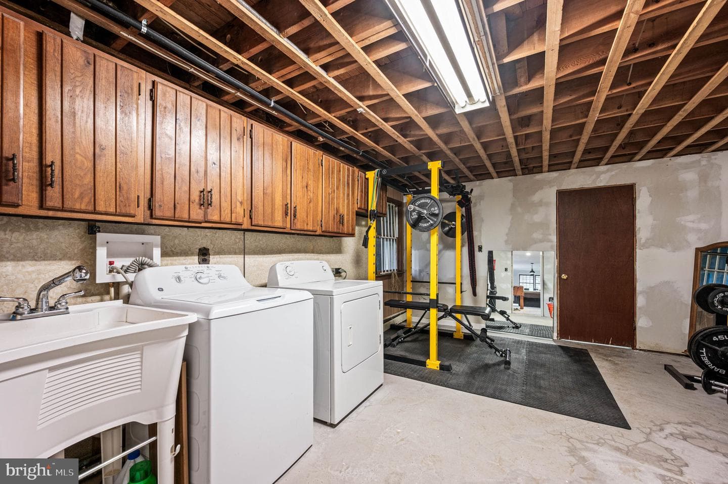 111 Cheyney Road photo 24