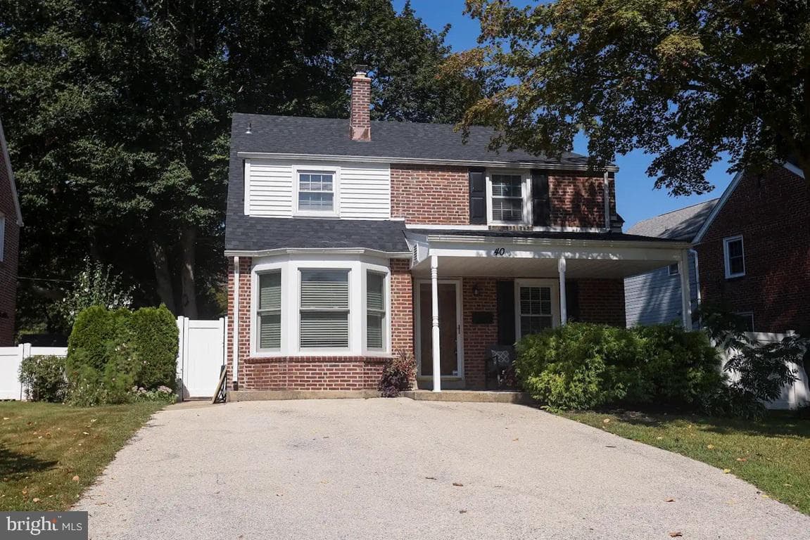 40 Preston Road photo 1
