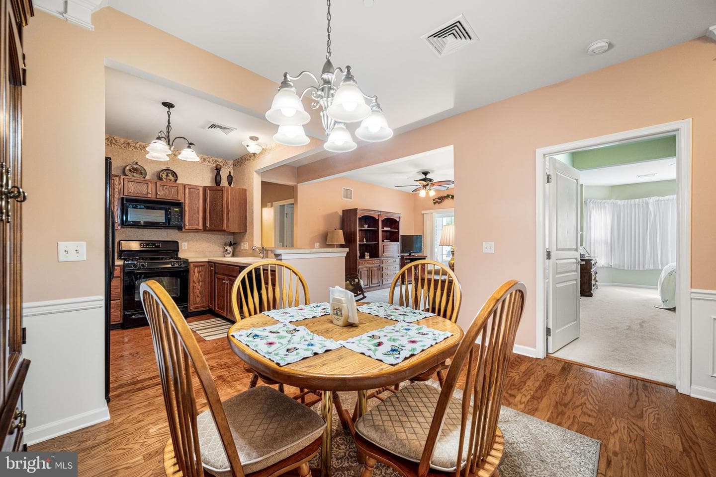 113 E Creekside Drive #3 photo 6