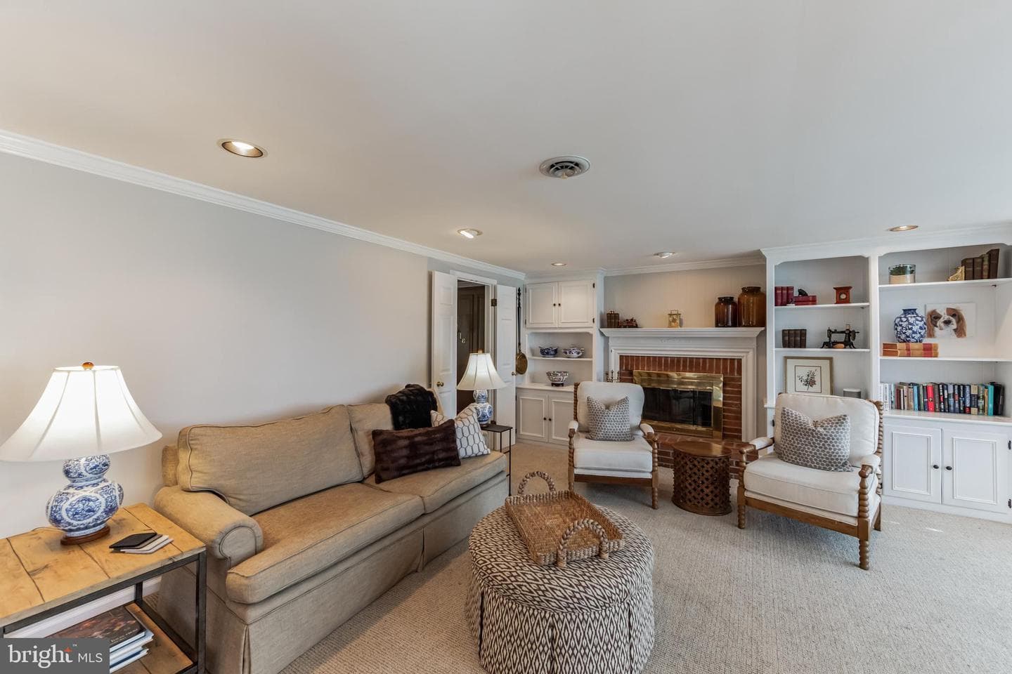6 David Drive photo 15