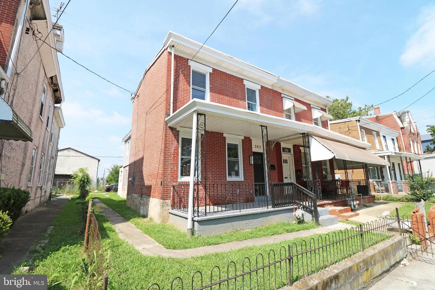 342 Kerlin Street photo 2