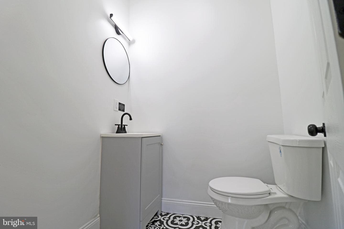 342 Kerlin Street photo 7