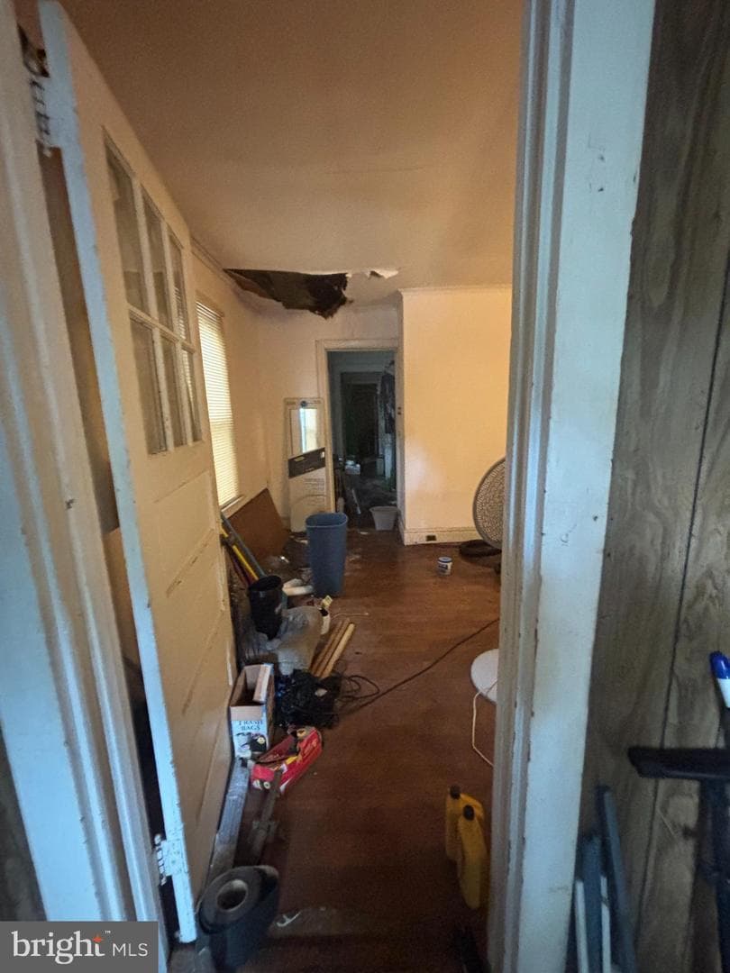202 Mohican Street photo 5