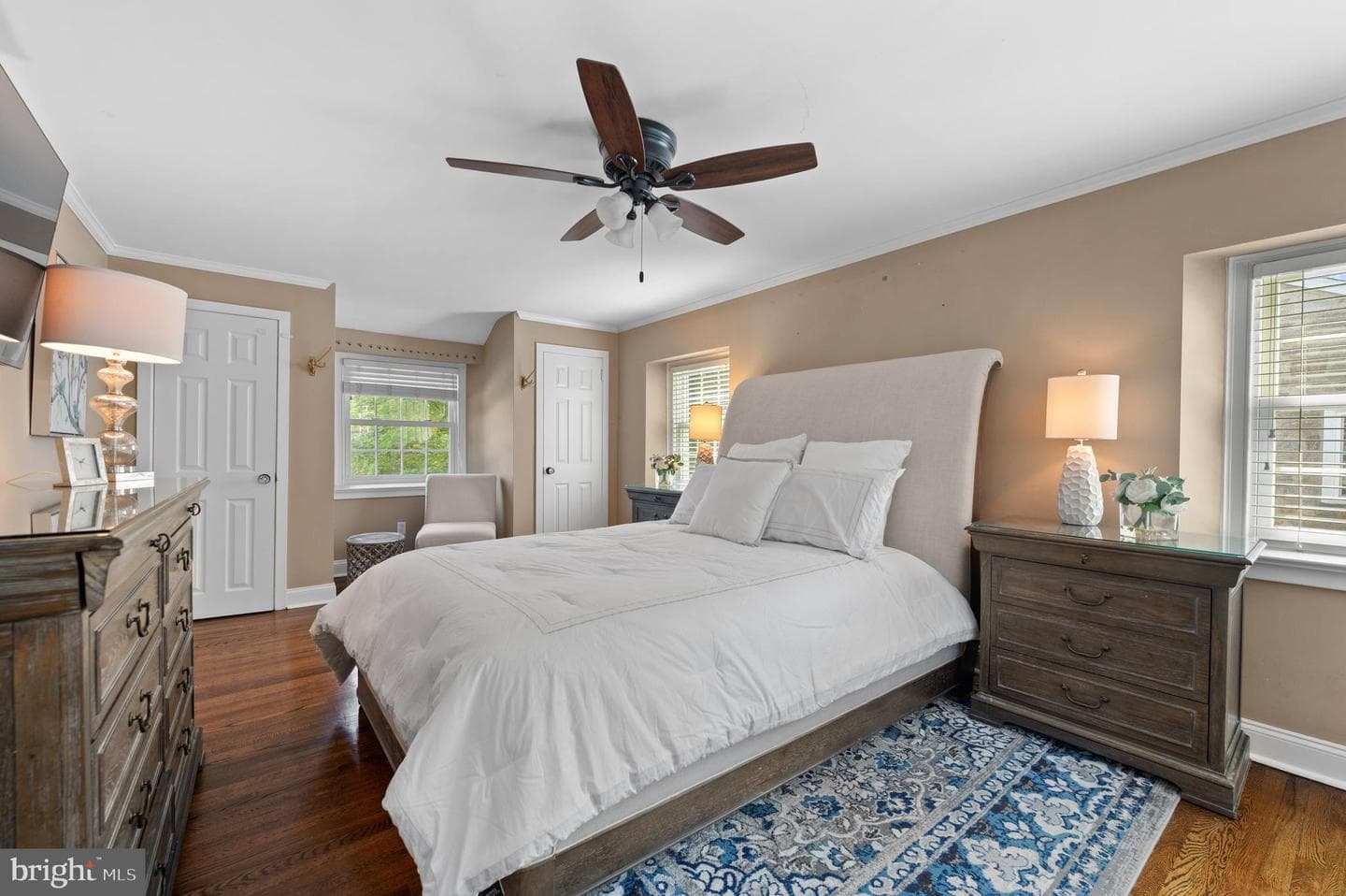 12 Lowrys Lane photo 22