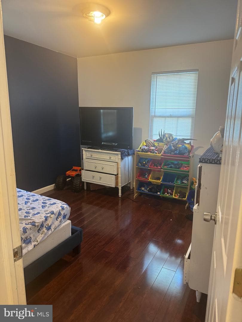 30 Elder Avenue photo 8