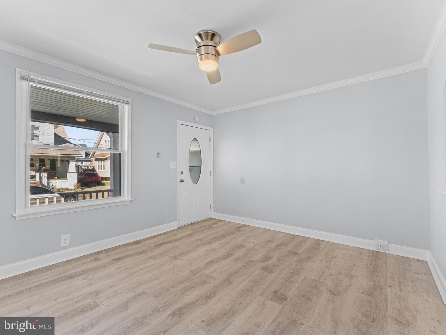 125 White Avenue photo 5