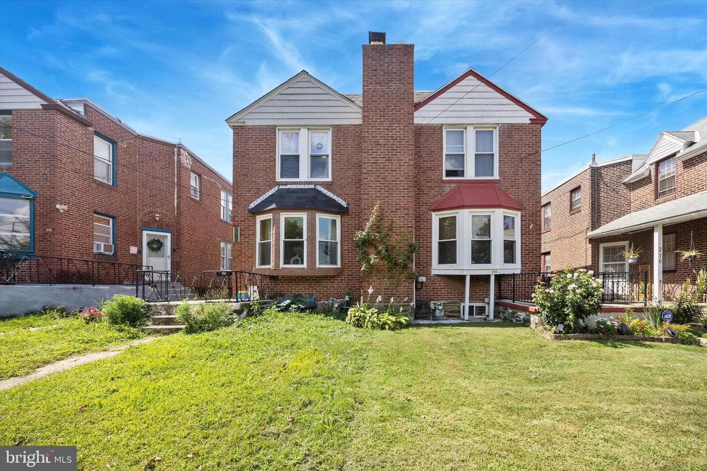 214 N Lynn Boulevard photo 4