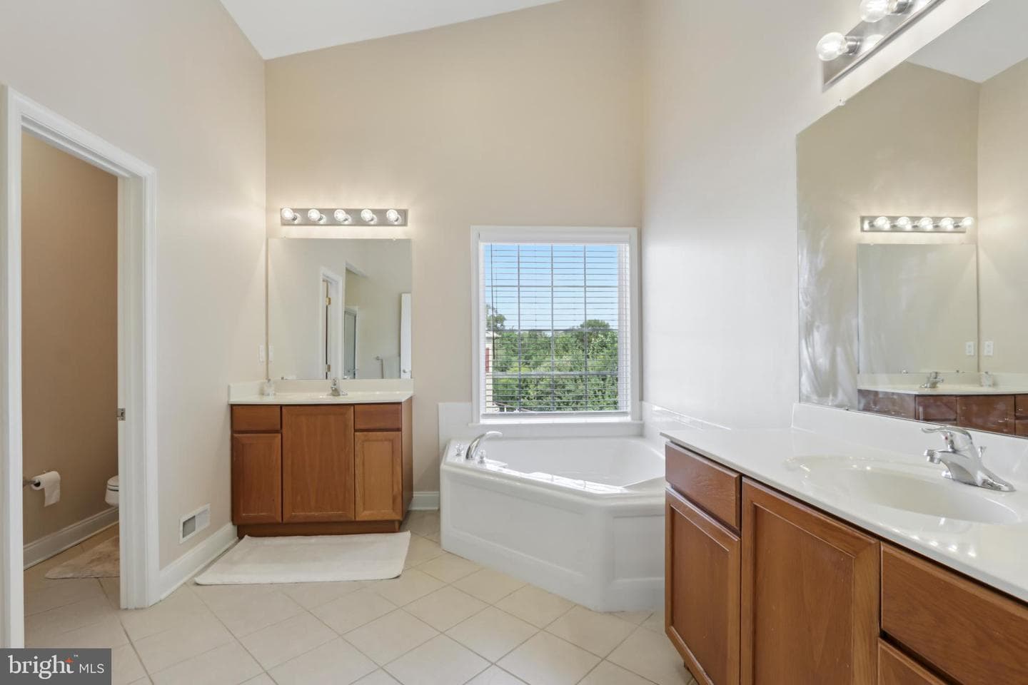 3120 Woods Edge Drive photo 36