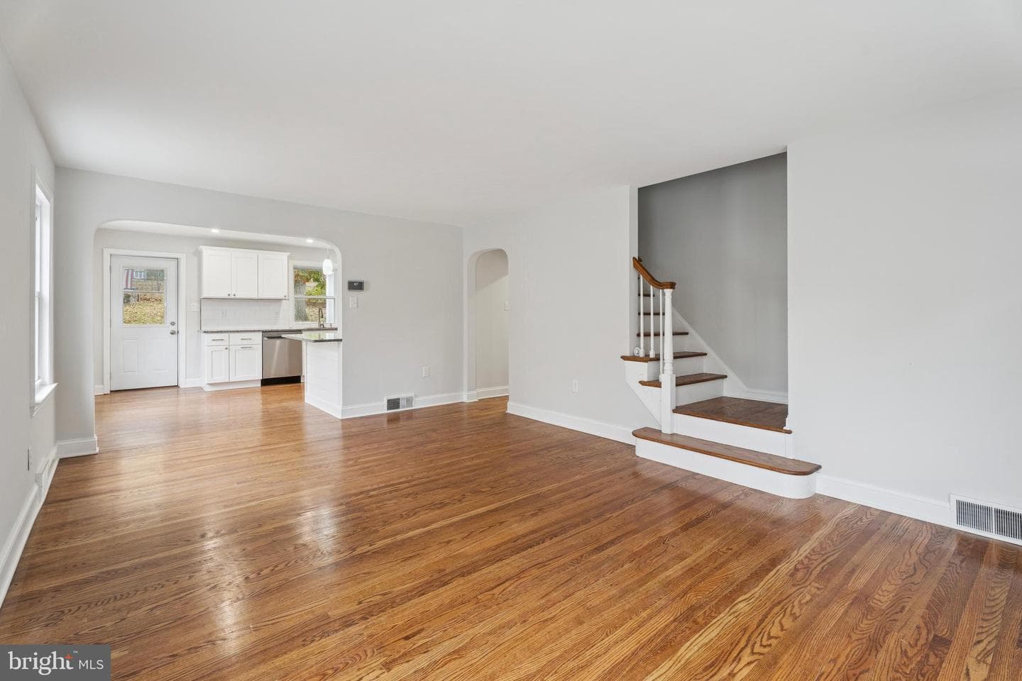505 Glendale Road photo 13