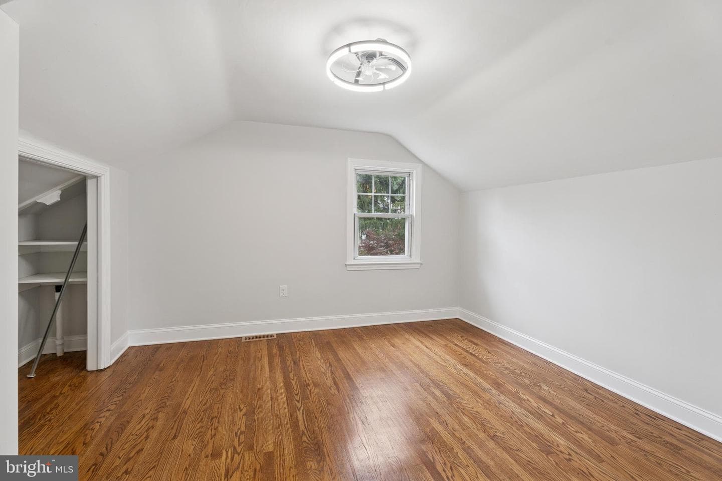 505 Glendale Road photo 20