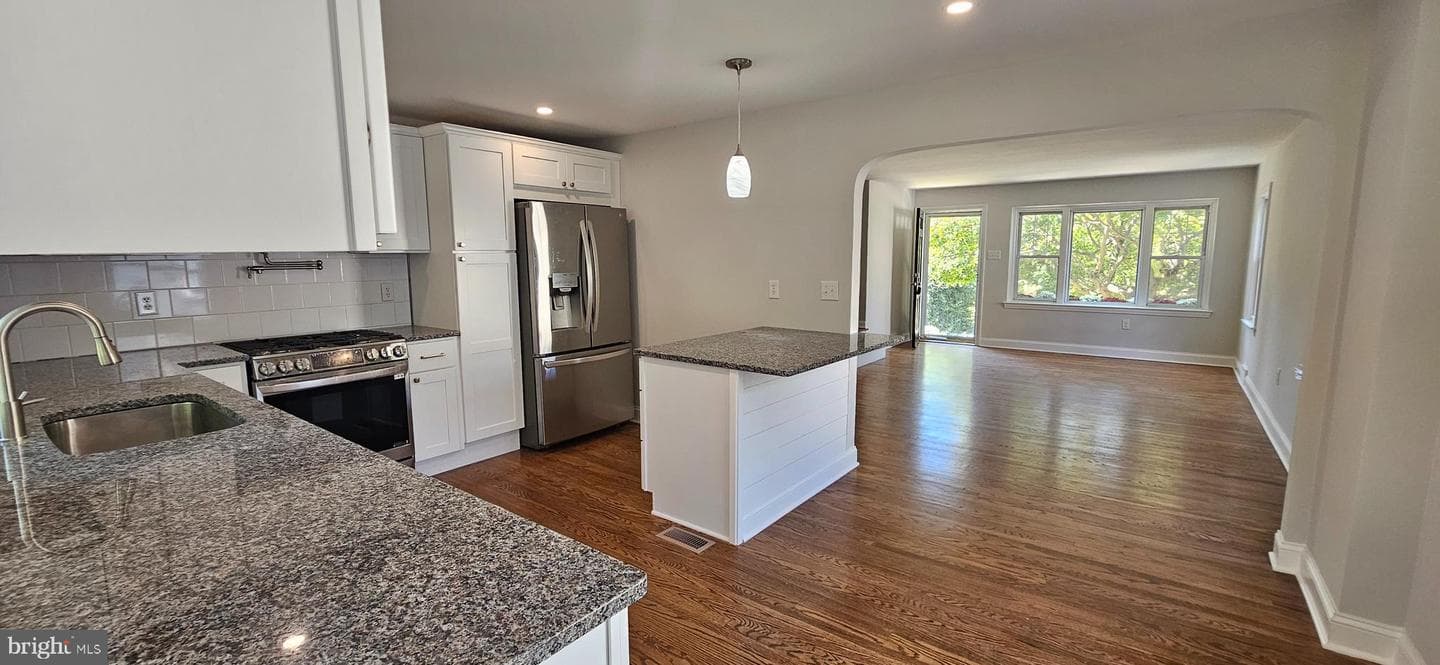 505 Glendale Road photo 8