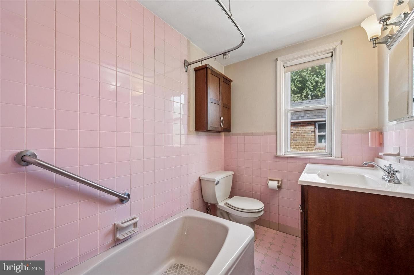 511 Clark Avenue photo 14