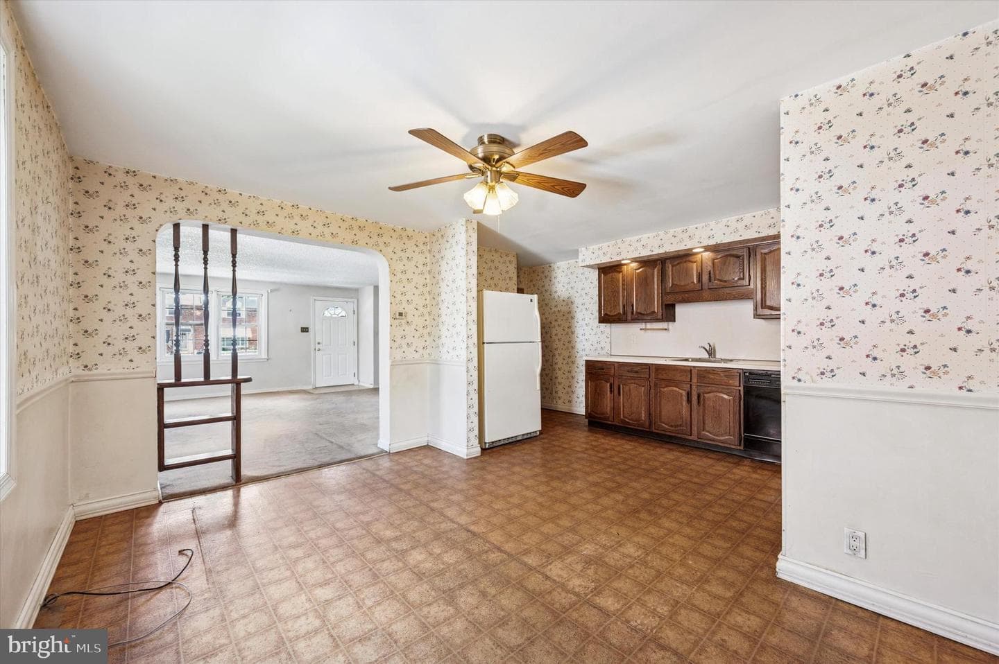 511 Clark Avenue photo 6