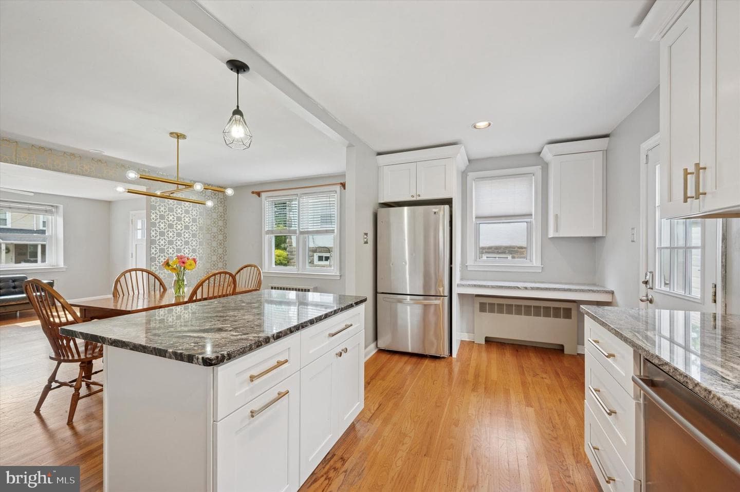 2315 Bryn Mawr Avenue photo 13
