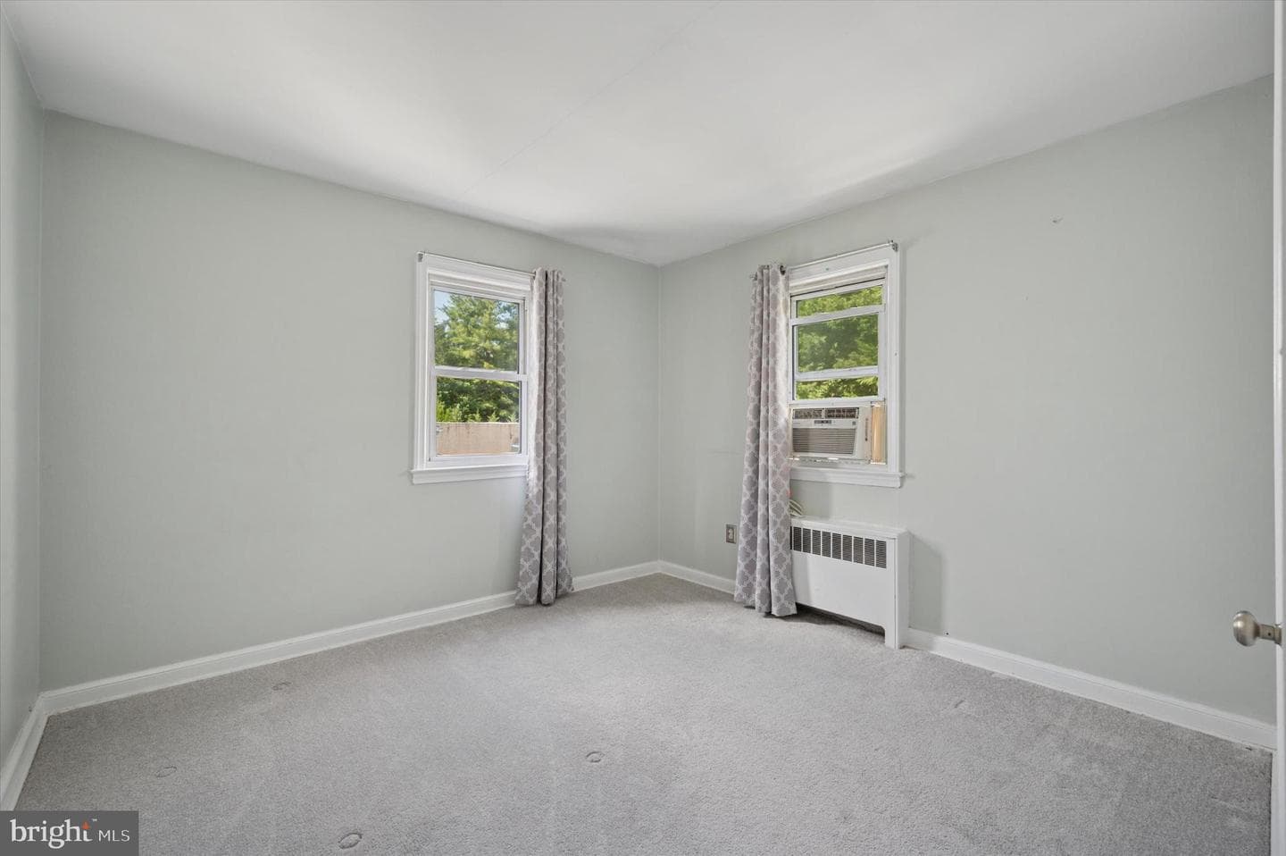 2315 Bryn Mawr Avenue photo 15