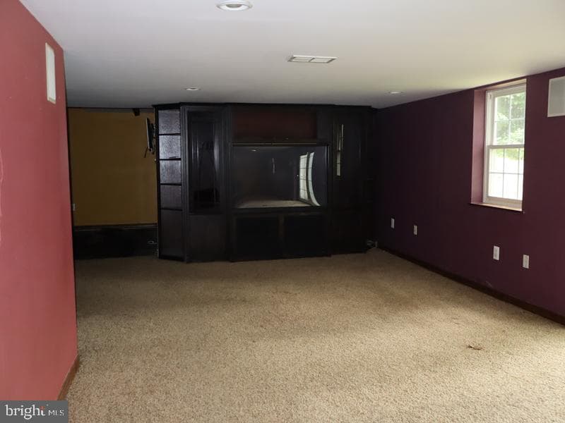505 S Heilbron Drive photo 8
