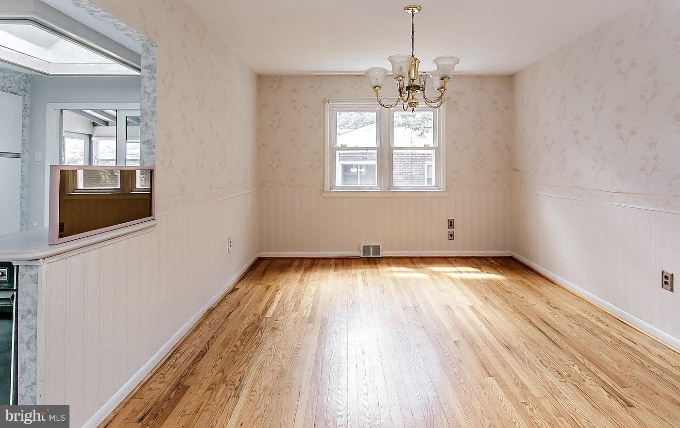 516 Beatty Road photo 10