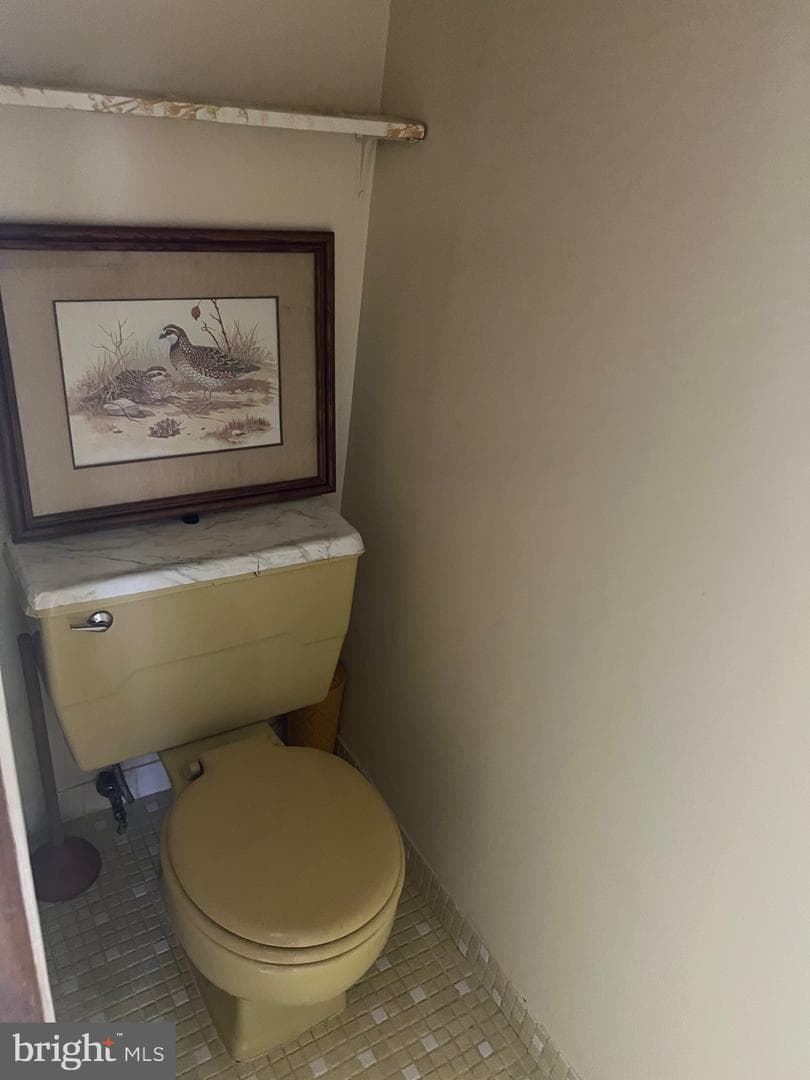 2404 Stoneybrook Lane #1 photo 19