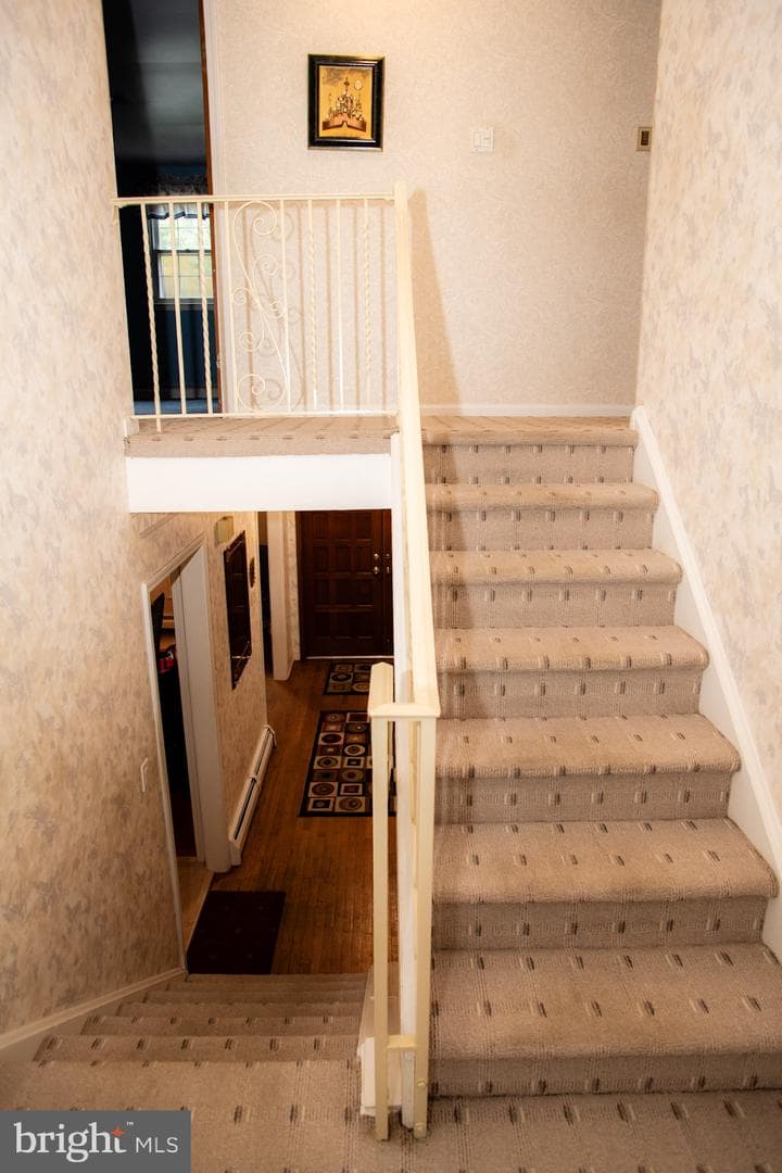 210 Martins Run photo 9