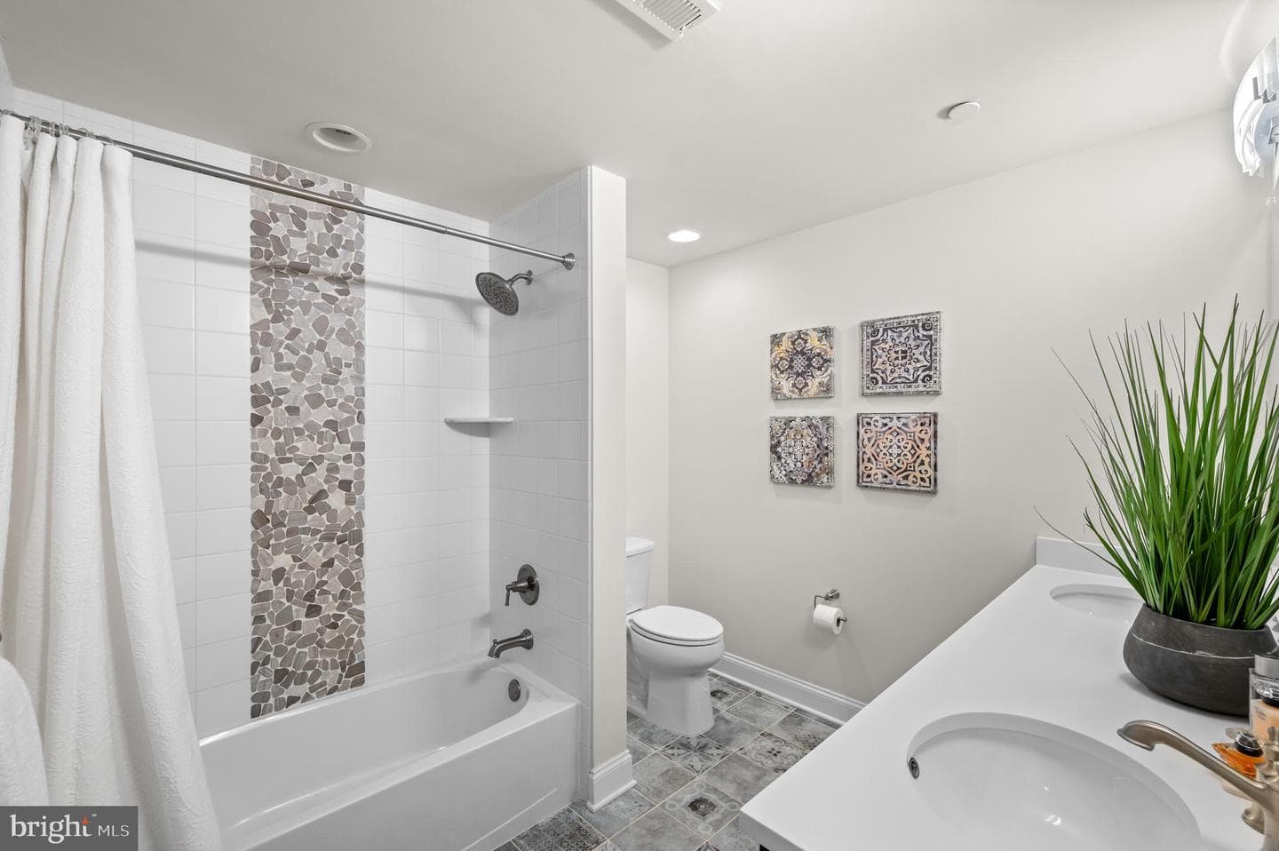 505 Trotters Court #13 photo 24