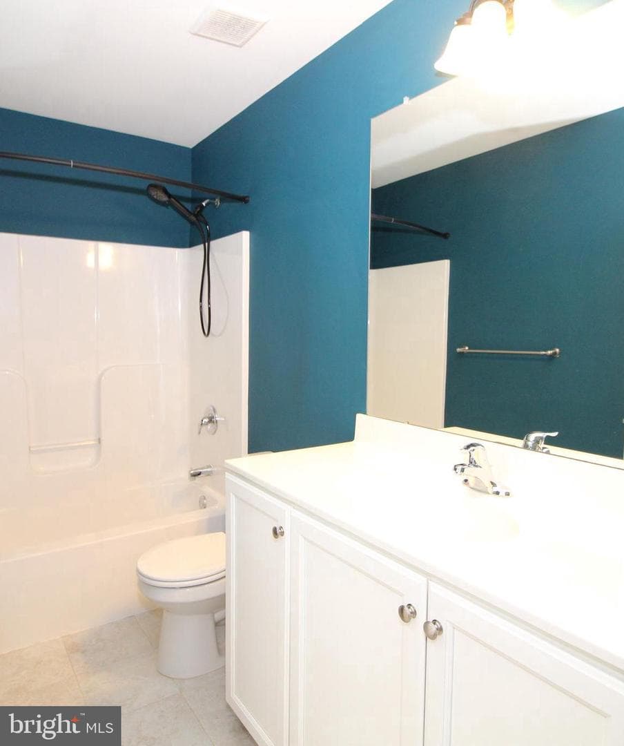 2608 Grand Avenue photo 15