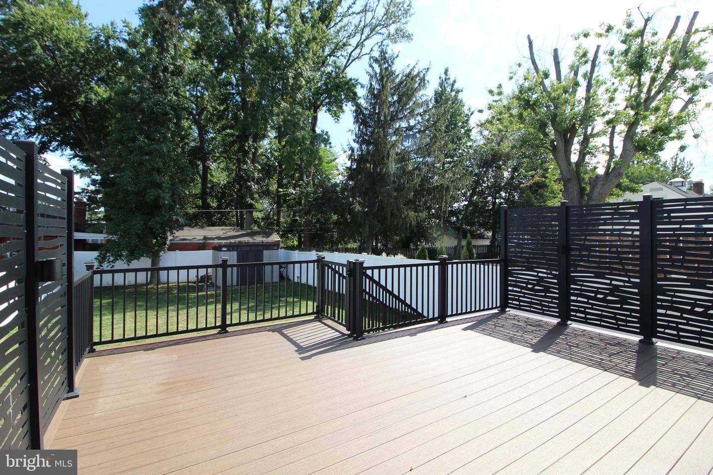 2608 Grand Avenue photo 21