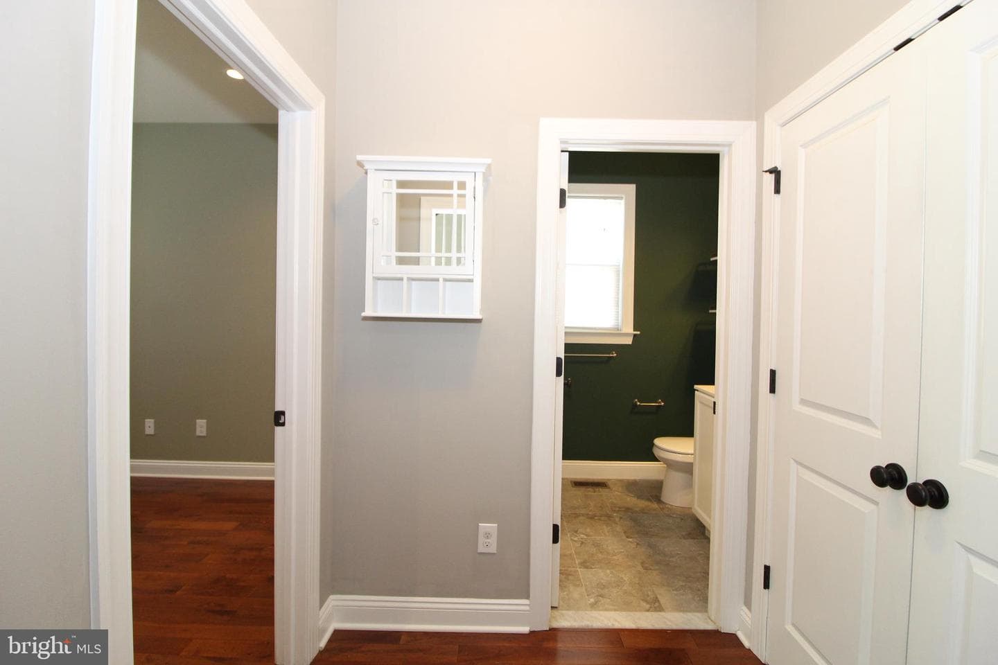 2608 Grand Avenue photo 7